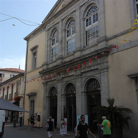 centre Hermès à Draguignan .